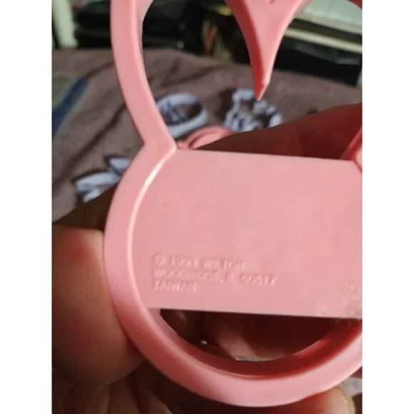 9 Vintage Hutzler Wilton Cookie Cutters - Picture 4 of 7